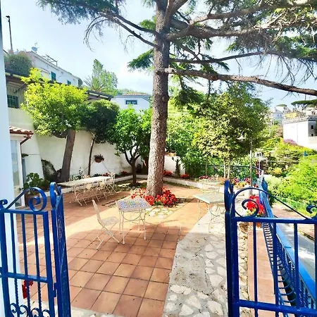 アパートホテル Giordano Sea View Amalfi Coast Vietri