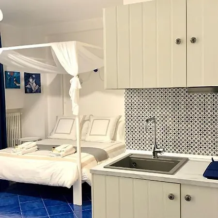 アパートホテル Giordano Sea View Amalfi Coast