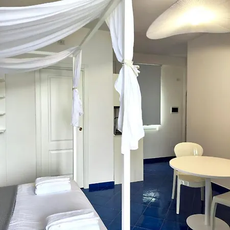 アパートホテル Giordano Sea View Amalfi Coast