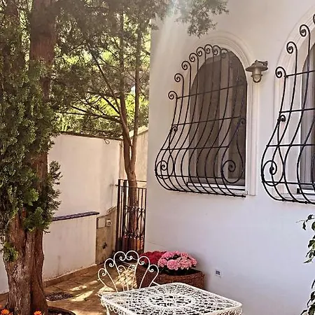 アパートホテル Giordano Sea View Amalfi Coast 3*