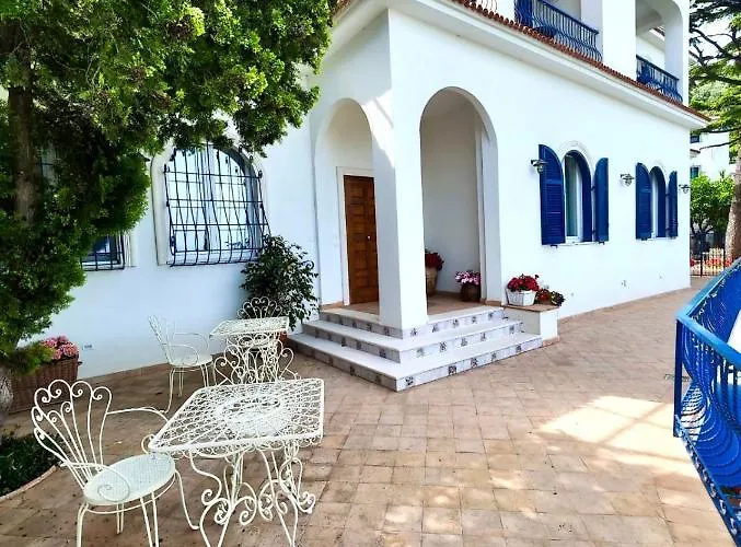 Giordano Sea View Amalfi Coast מלון דירות